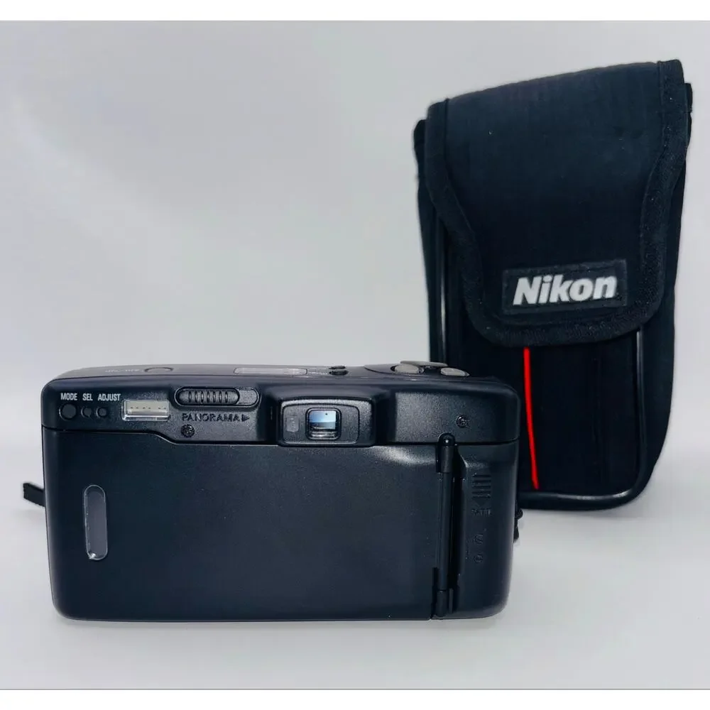Nikon Lite Touch Zoom 105 AF Point and Shoot 35mm Film Camera with Case